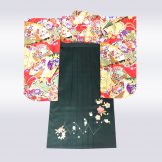 着物：ゆめオレンジ　/　袴：花吹雪緑84
